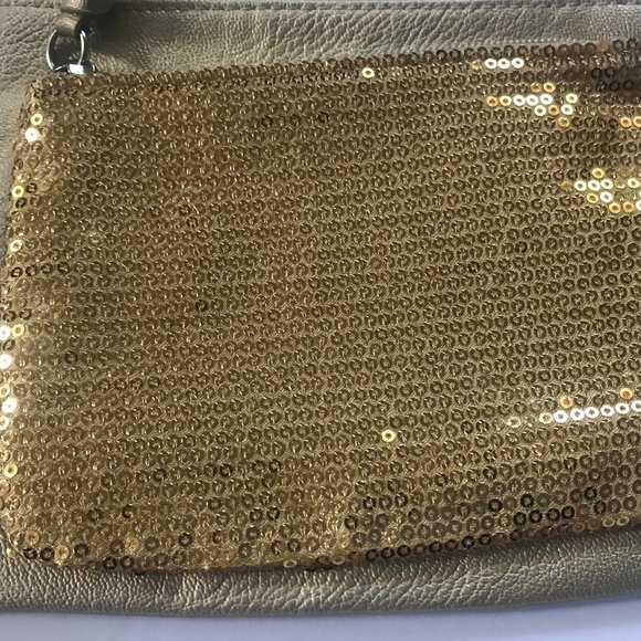 🍀 Cute Gold Love Trio Set Coin Makeup Pouch Cosmetic Travel Bag NEW 🍀 - Picture 3 of 6